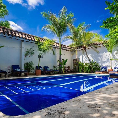 Hotel Boutique Al Alma Santa Fe de Antioquia Buitenkant foto