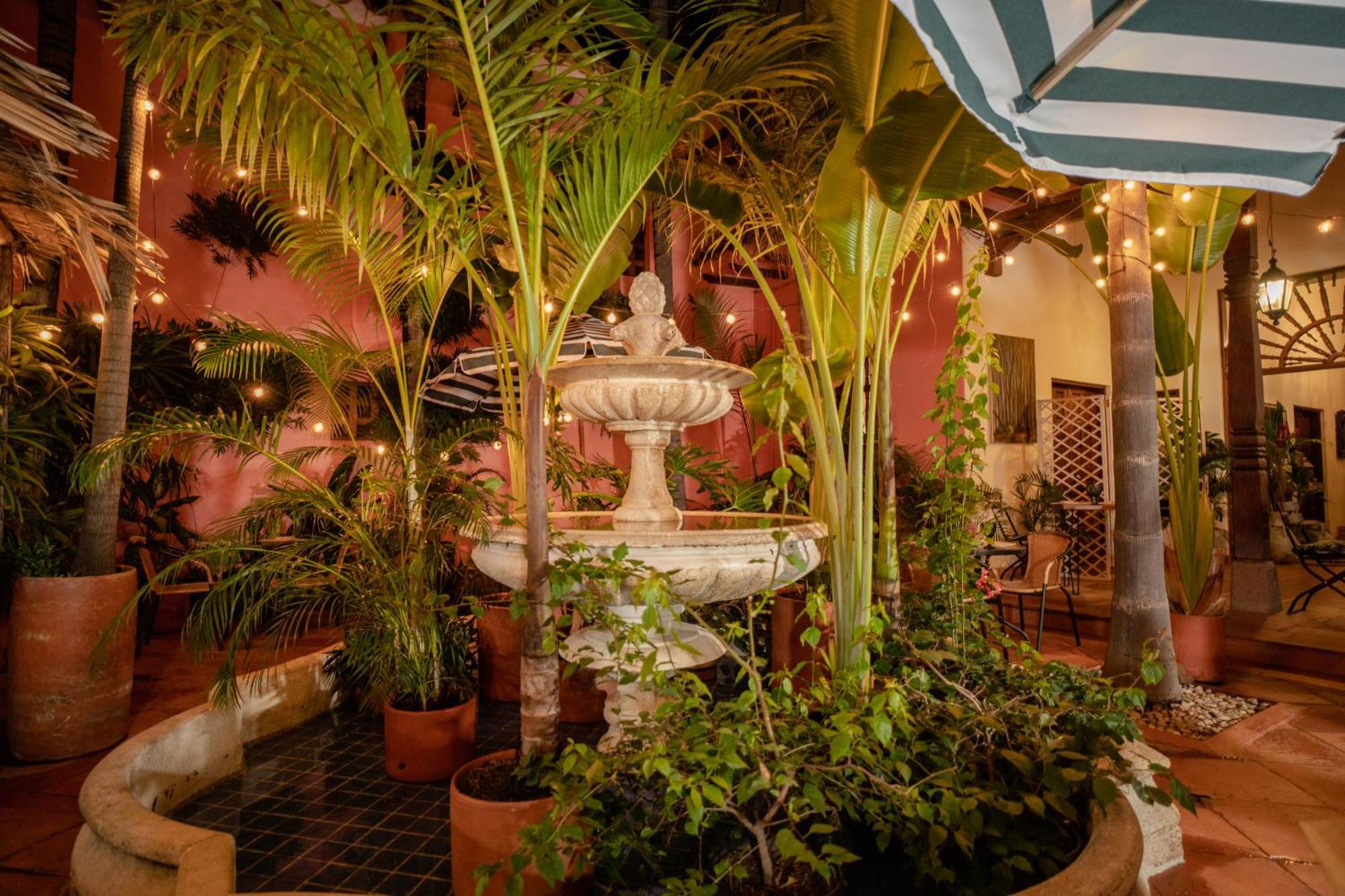 Hotel Boutique Al Alma Santa Fe de Antioquia Buitenkant foto