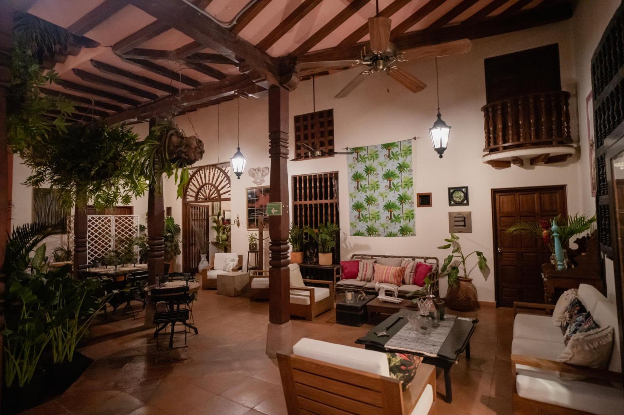 Hotel Boutique Al Alma Santa Fe de Antioquia Buitenkant foto