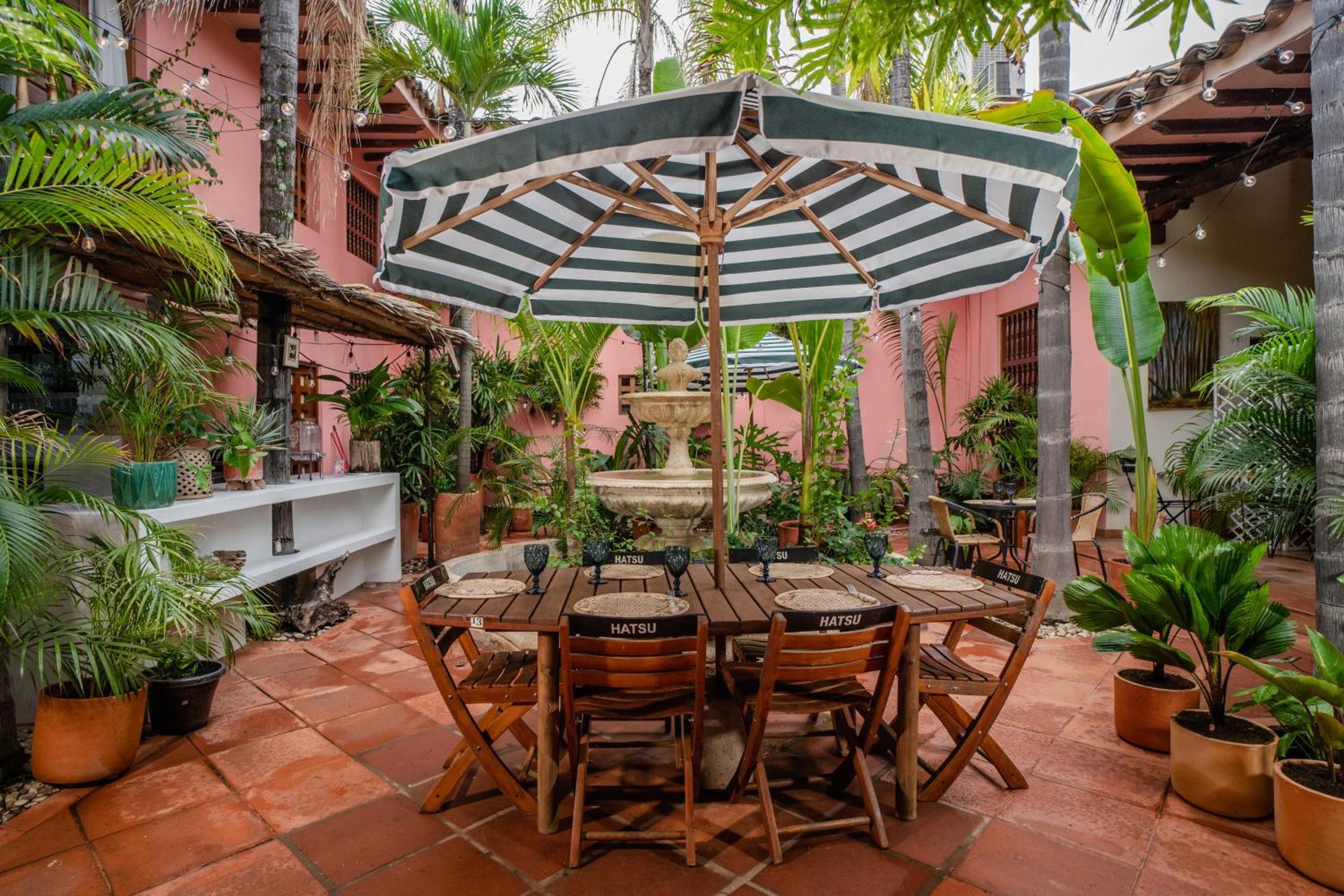 Hotel Boutique Al Alma Santa Fe de Antioquia Buitenkant foto